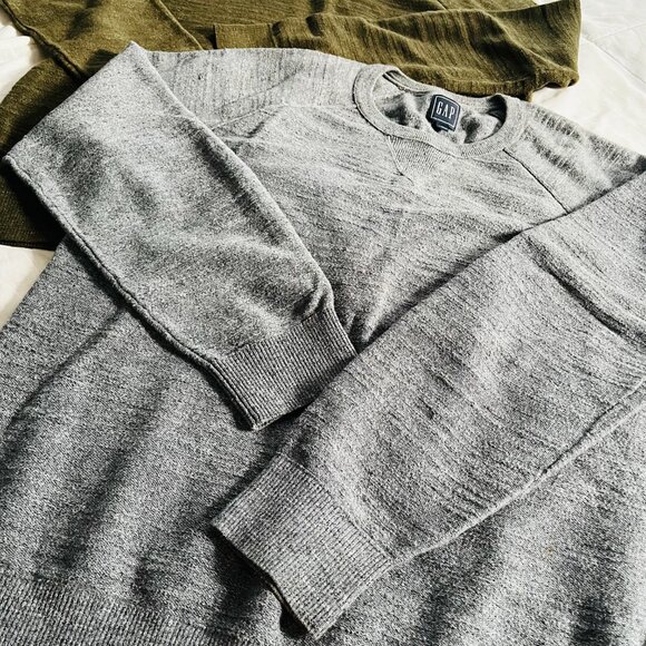 2 Gap Cotton Mens Sweaters - Picture 3 of 3